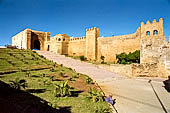 Rabat - la Kasbah degli Oudaia. La gigantesca porta almohade di Bab Oudaia (1195 ad). 